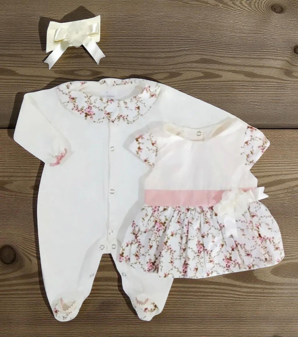 Macacão com vestido floral 3 Peças